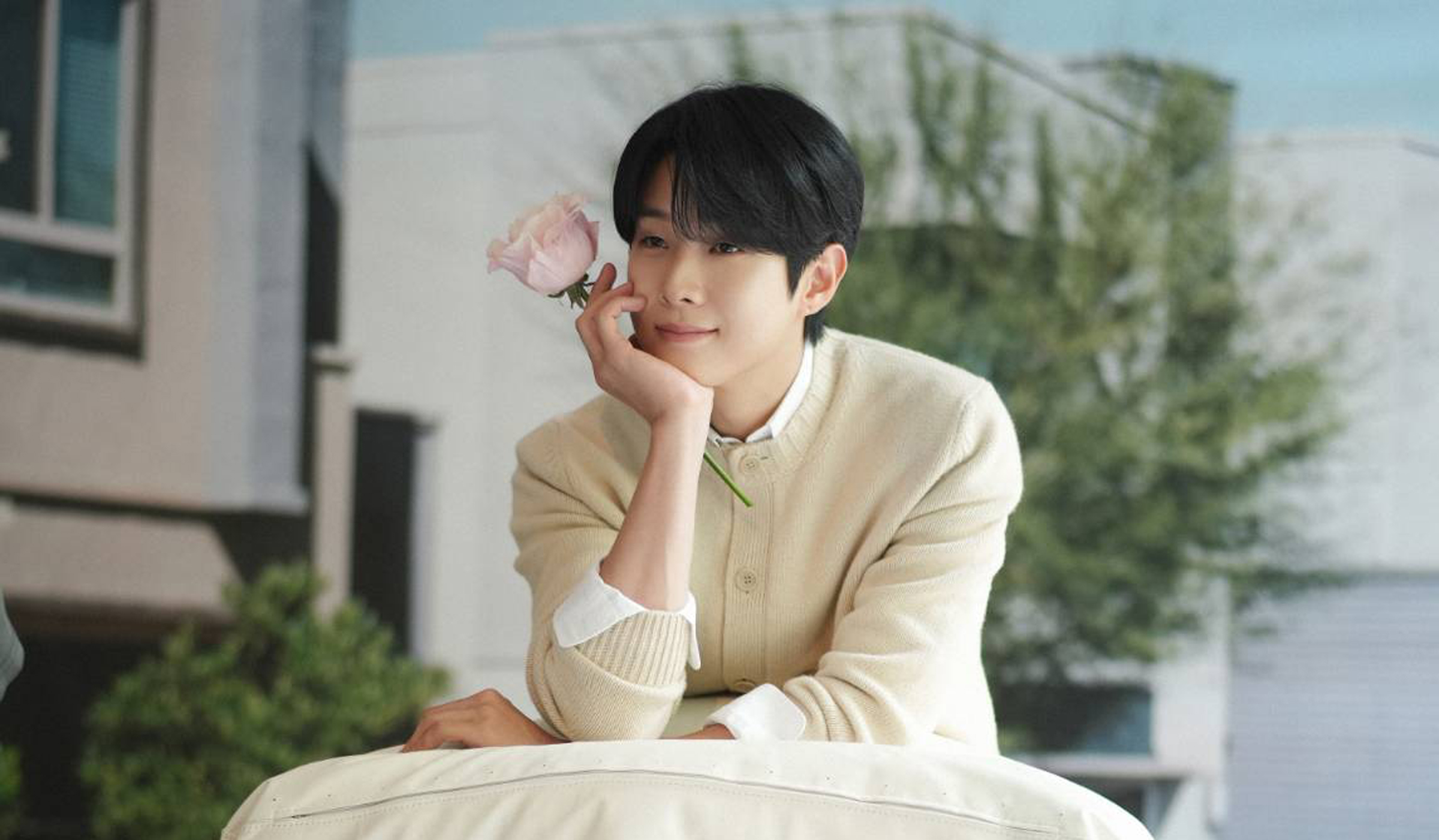 CHOI WOOSHIK｜CHOI WOOSHIK Japan Official Fan Club
